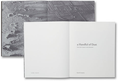 a Handful of Dust (First edition)  David Campany - MACK