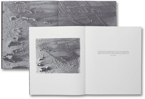 a Handful of Dust (First edition)  David Campany - MACK