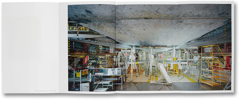 Nature & Politics  Thomas Struth - MACK