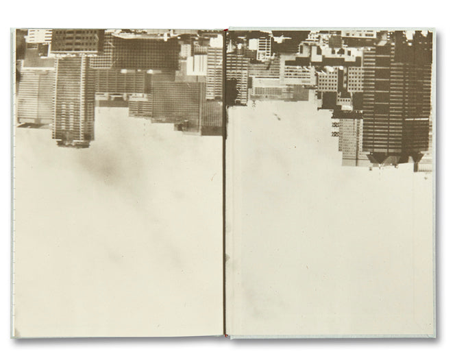 Takashi Homma: The Narcissistic City Notebook - MACK